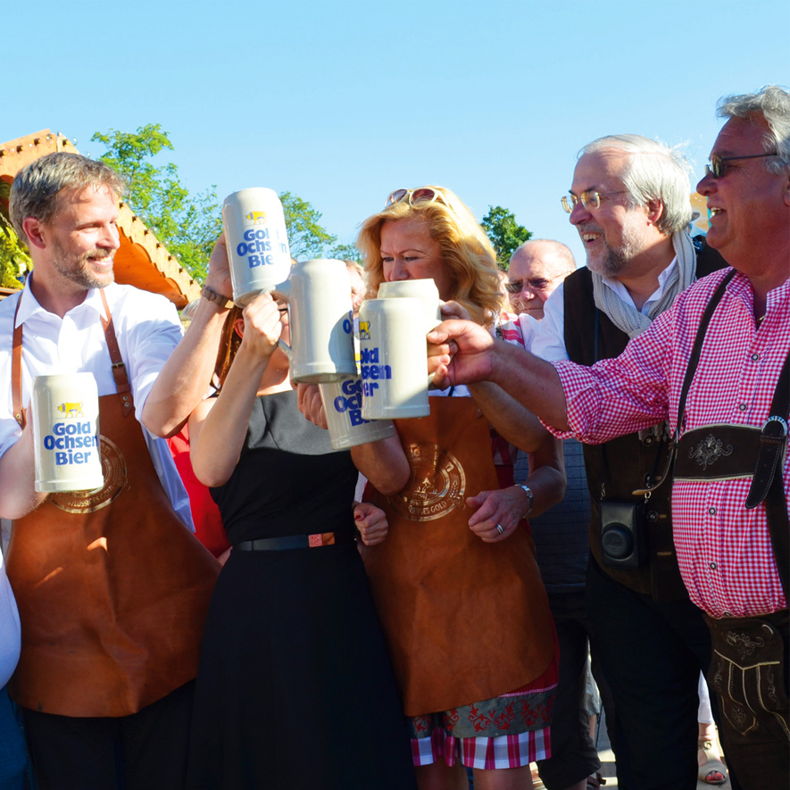Ulmer Volksfest, Bieranstchen, Anstechen